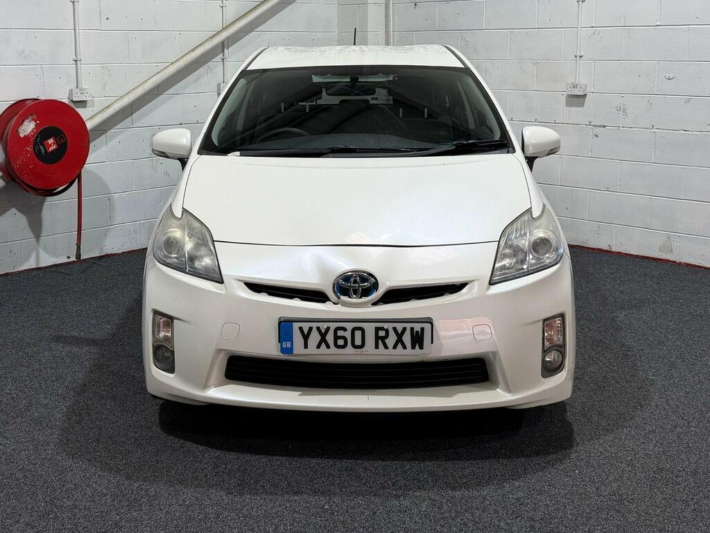 Toyota Prius 1.8 Vvt-h T3 Cvt Euro 5 Ss YX60RXW White #2