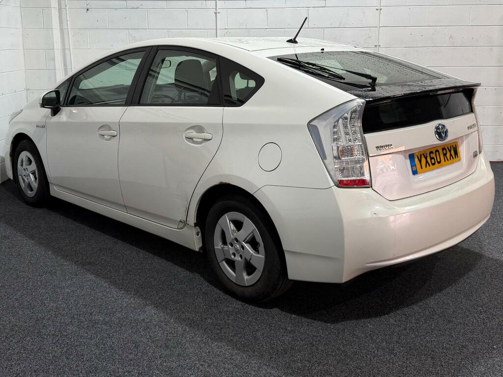 Toyota Prius 1.8 Vvt-h T3 Cvt Euro 5 Ss YX60RXW White #4