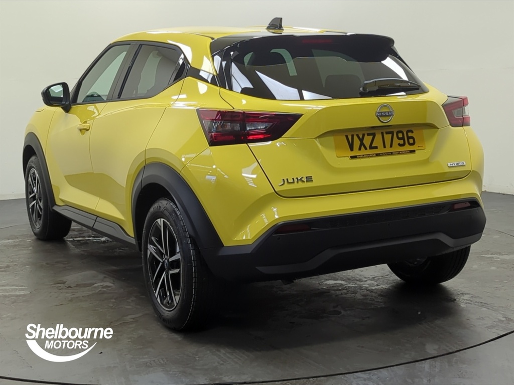 Nissan Juke Juke 1.6 Hybrid N-connecta Hatchback Yellow #2