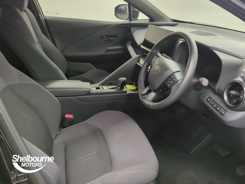 Toyota C-Hr C-hr Design 2.0 Fwd Plug-in FH24NRU Black #4
