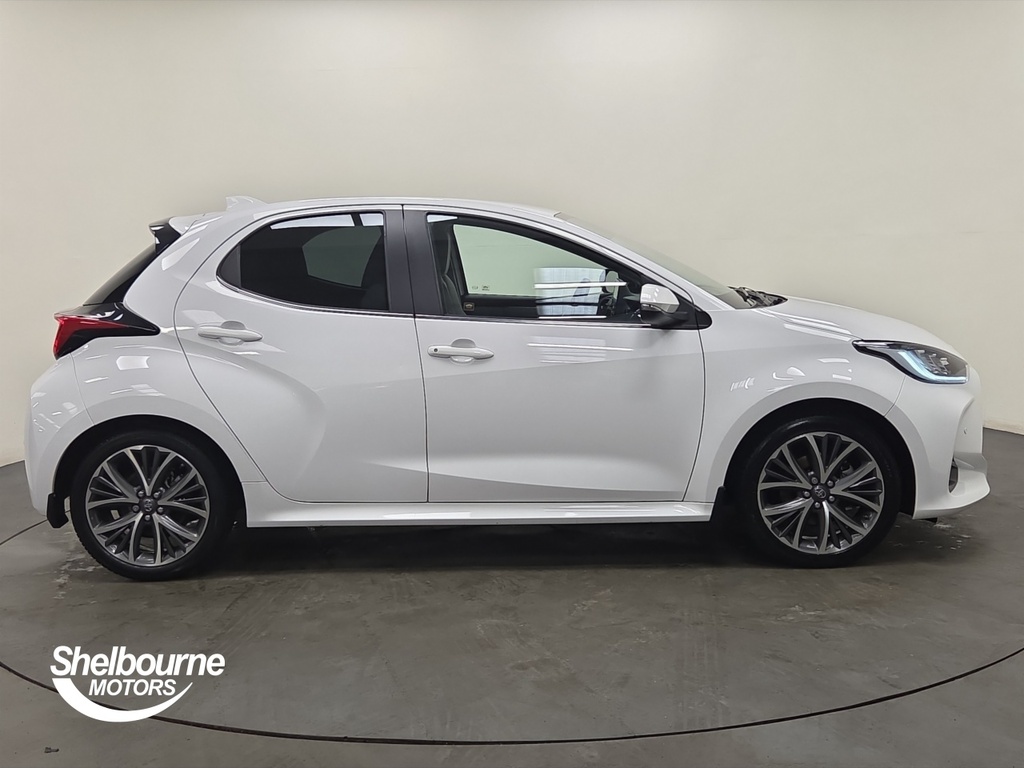 Toyota Yaris Yaris Excel 1.5 Hybrid TXZ6637 White #3