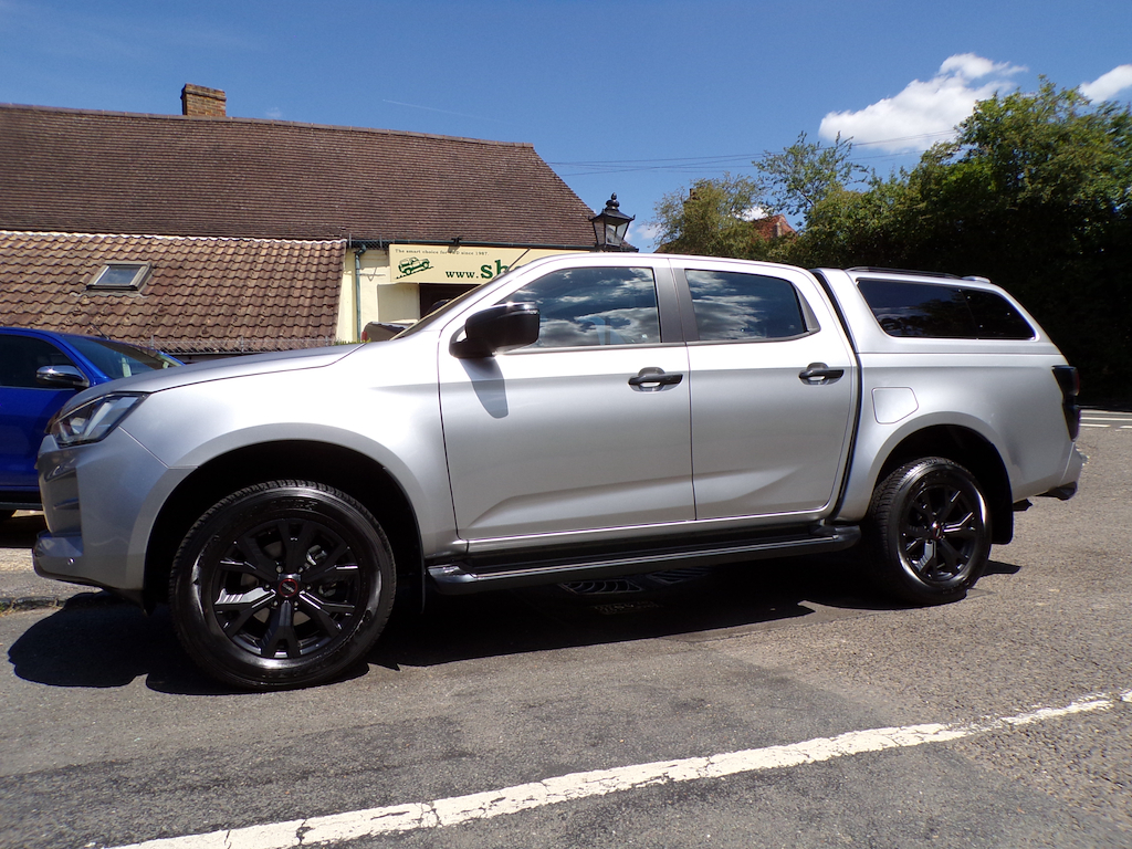 Isuzu D-Max 1.9 Td V-cross Pickup Double Cab PX74LCP Silver #2