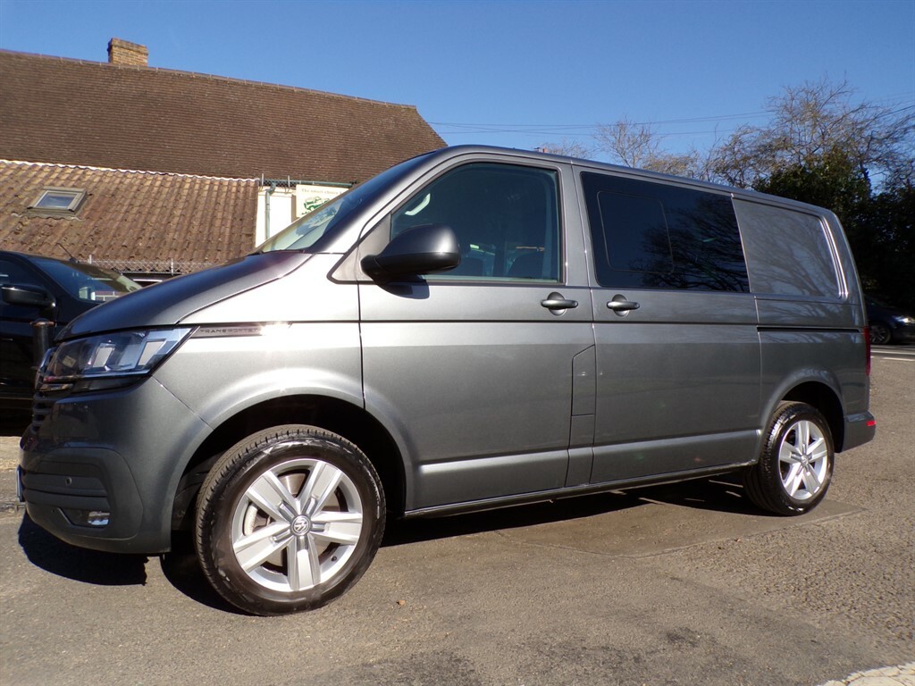 Volkswagen Transporter 2.0 Tdi 150 T32 Highline Combi Van Manu Grey #2