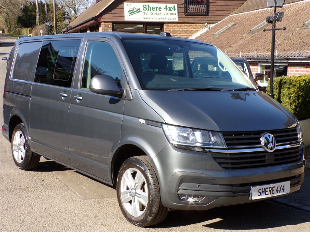 Volkswagen Transporter 2.0 Tdi 150 T32 Highline Combi Van Manu Grey
