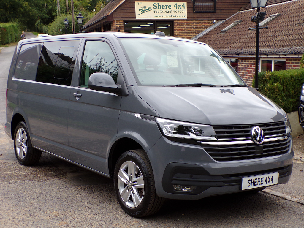 Volkswagen Transporter 2.0 Tdi T32 150 Highline Grey
