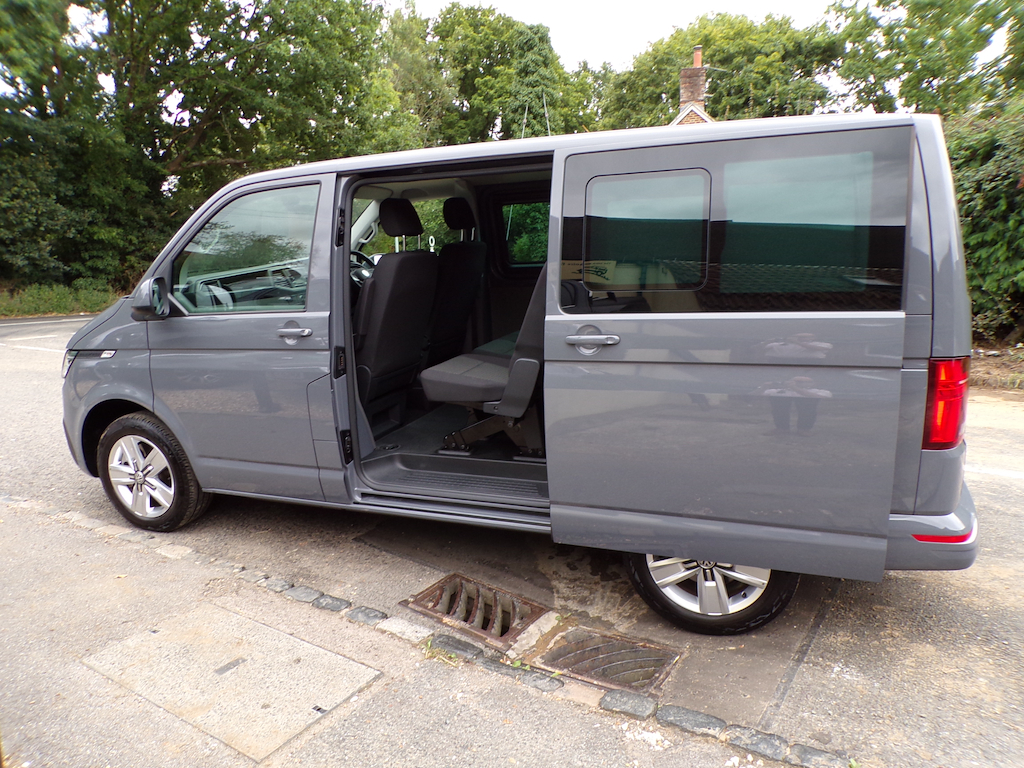 Volkswagen Transporter 2.0 Tdi T32 150 Highline HD24AUA Grey #4
