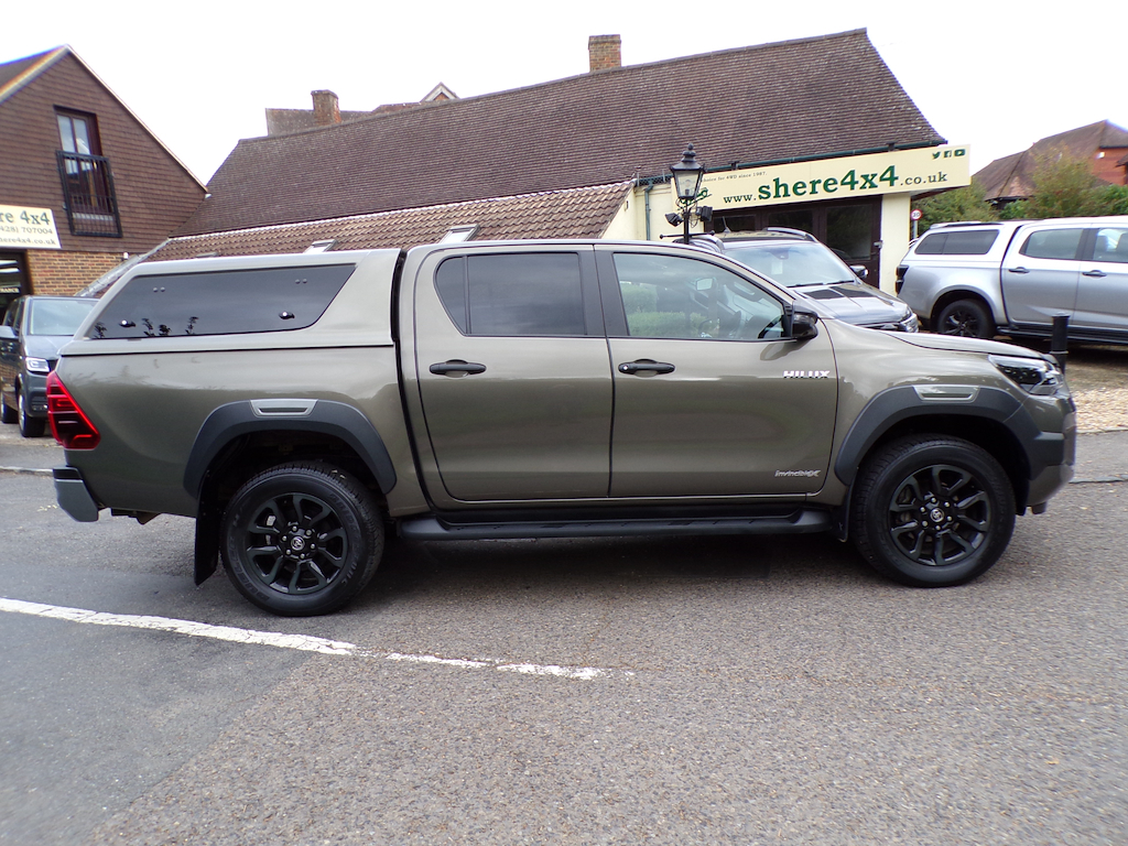Toyota HILUX 2.8 D-4d Invincible X Pickup Double Cab WK23ZSN Brown #6