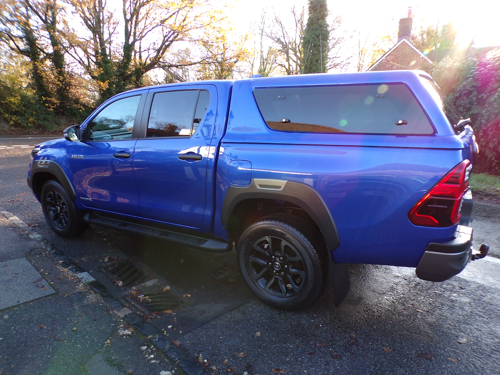Toyota HILUX 2.8 D-4d Invincible X Pickup Double Cab DH73HFS Blue #5