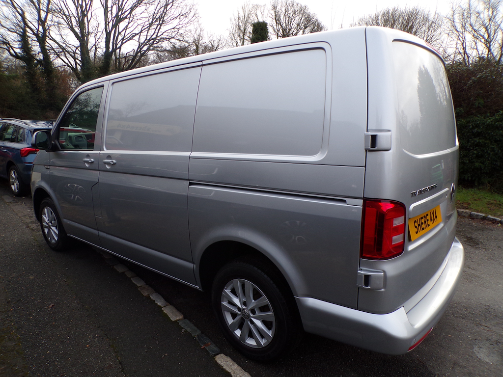 Volkswagen Transporter 2.0 Tdi T28 Bluemotion Tech Highline Panel Van GC19CXD Silver #3