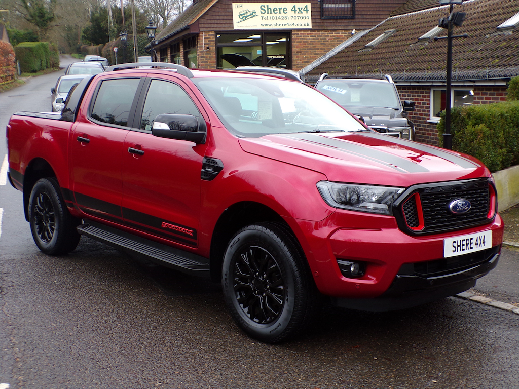 Ford Ranger 2.0 Ecoblue Stormtrak Pickup Double Cab Red
