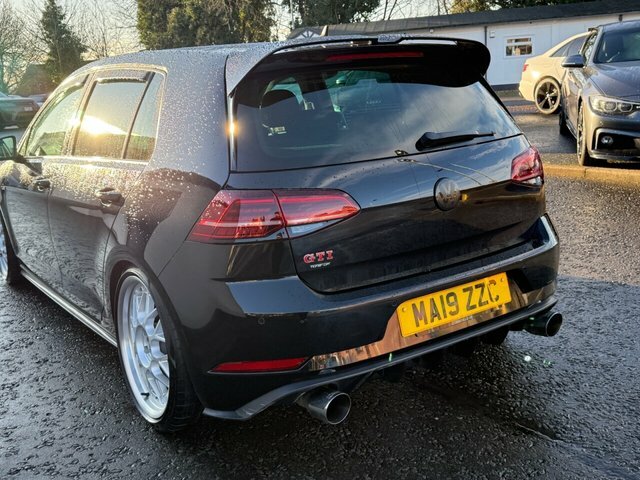 Volkswagen Golf 2.0 Tsi Gpf Gti Performance Hatchback D MA19ZZC Black #6