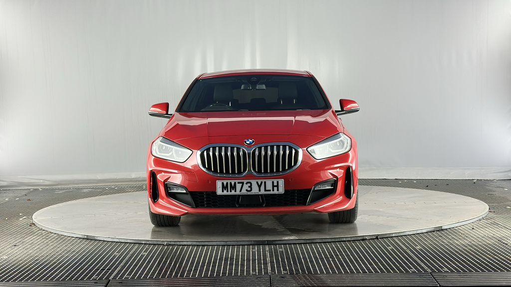 BMW 1 Series 1.5 118I M Sport Lcp Hatchback Dct Eu MM73YLH Red #3