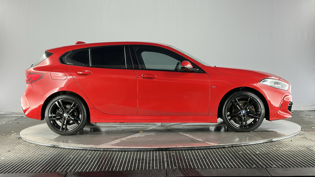 BMW 1 Series 1.5 118I M Sport Lcp Hatchback Dct Eu MM73YLH Red #5