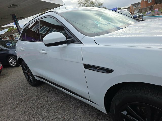 Jaguar F-Pace D180 Chequered Flag Suv BN69XHG White #5
