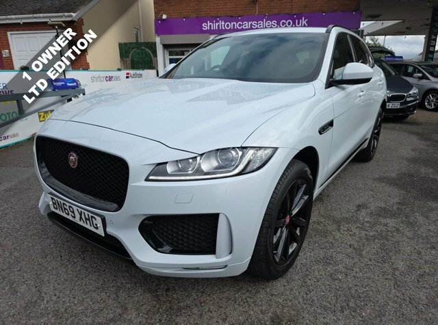 Jaguar F-Pace D180 Chequered Flag Suv White