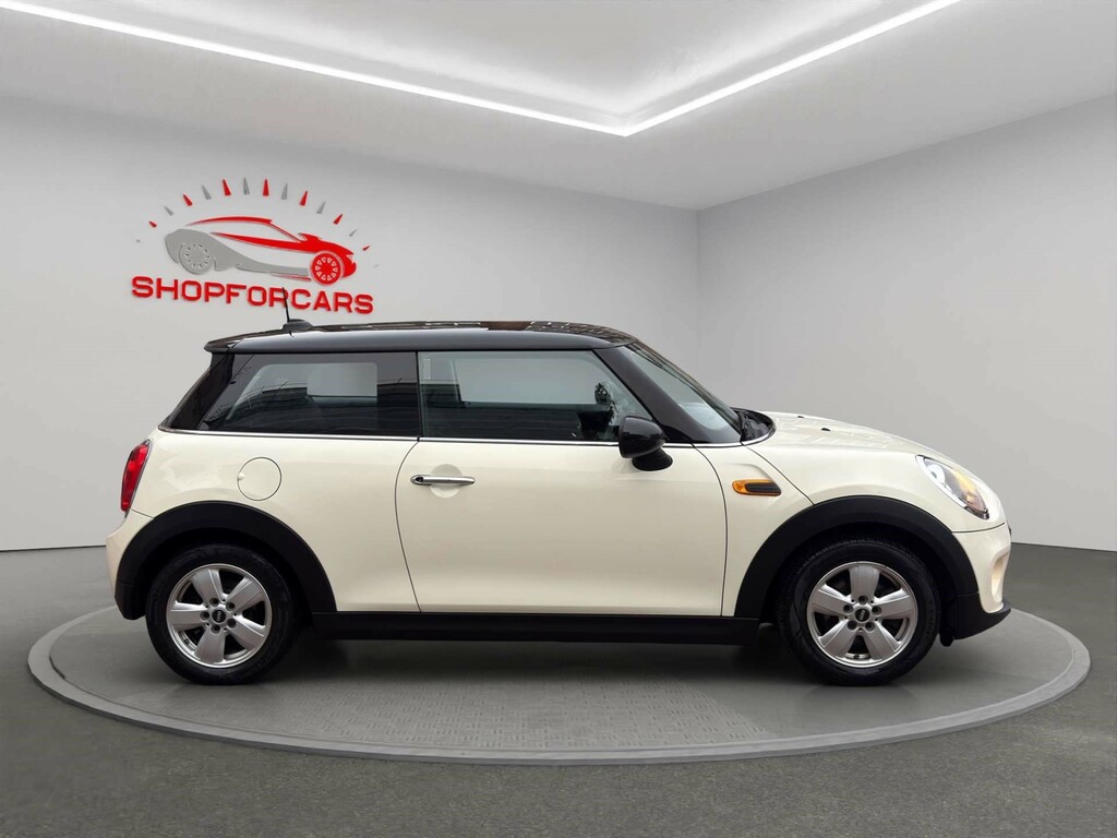 Mini Hatch Cooper White #4