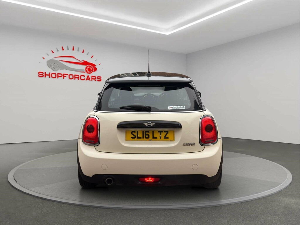 Mini Hatch Cooper White #6