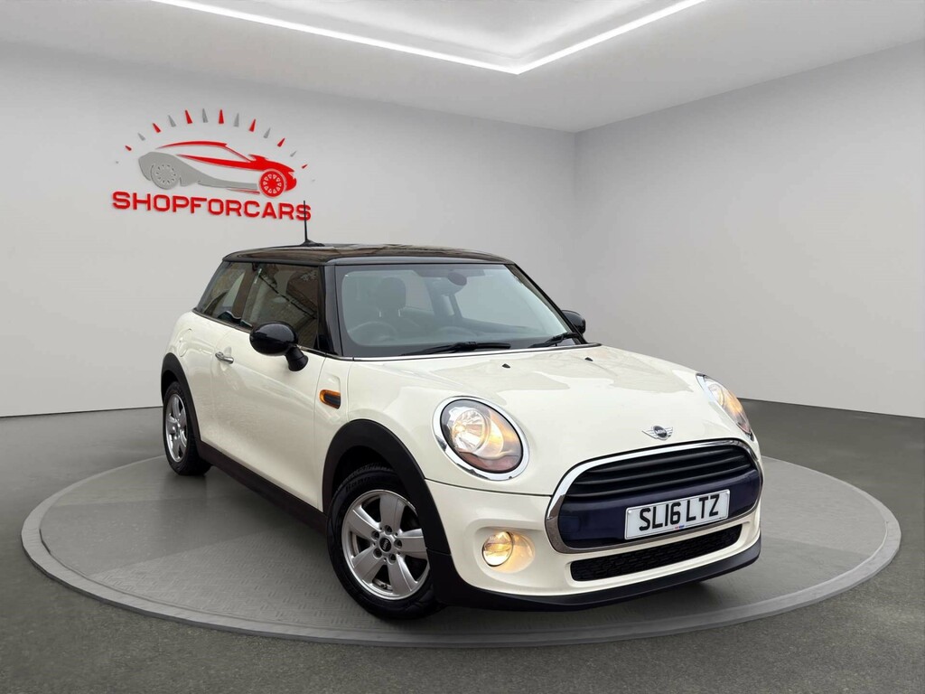 Mini Hatch Cooper White