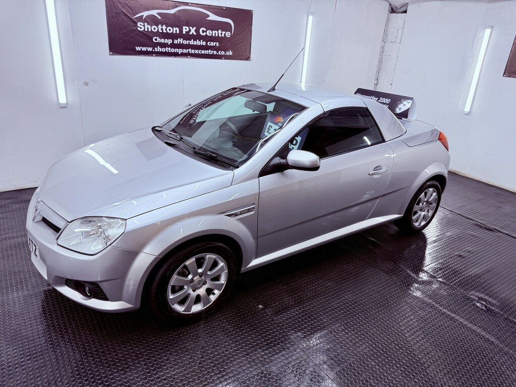 Vauxhall Tigra Convertible 1.4 I 16V 200757 Red #8
