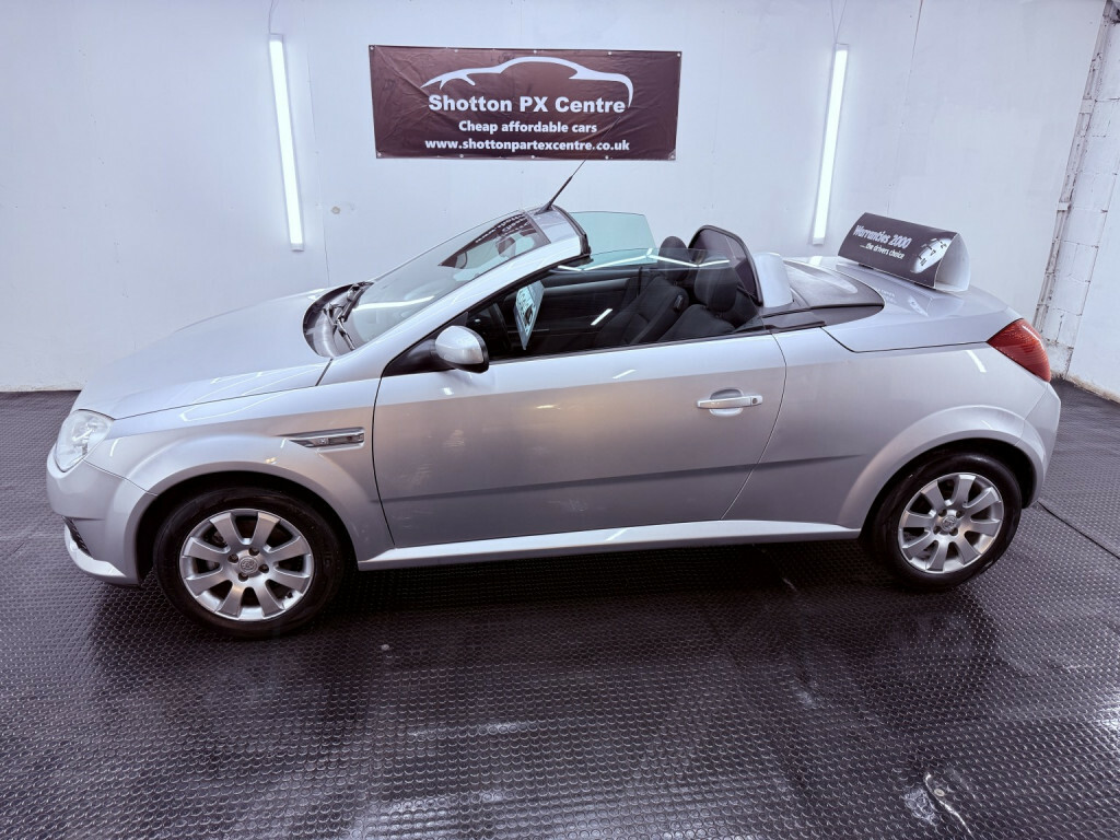 Vauxhall Tigra Convertible 1.4 I 16V 200757 Red #19