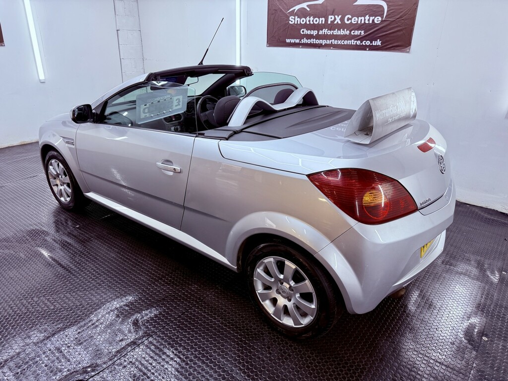 Vauxhall Tigra Convertible 1.4 I 16V 200757 Red #3