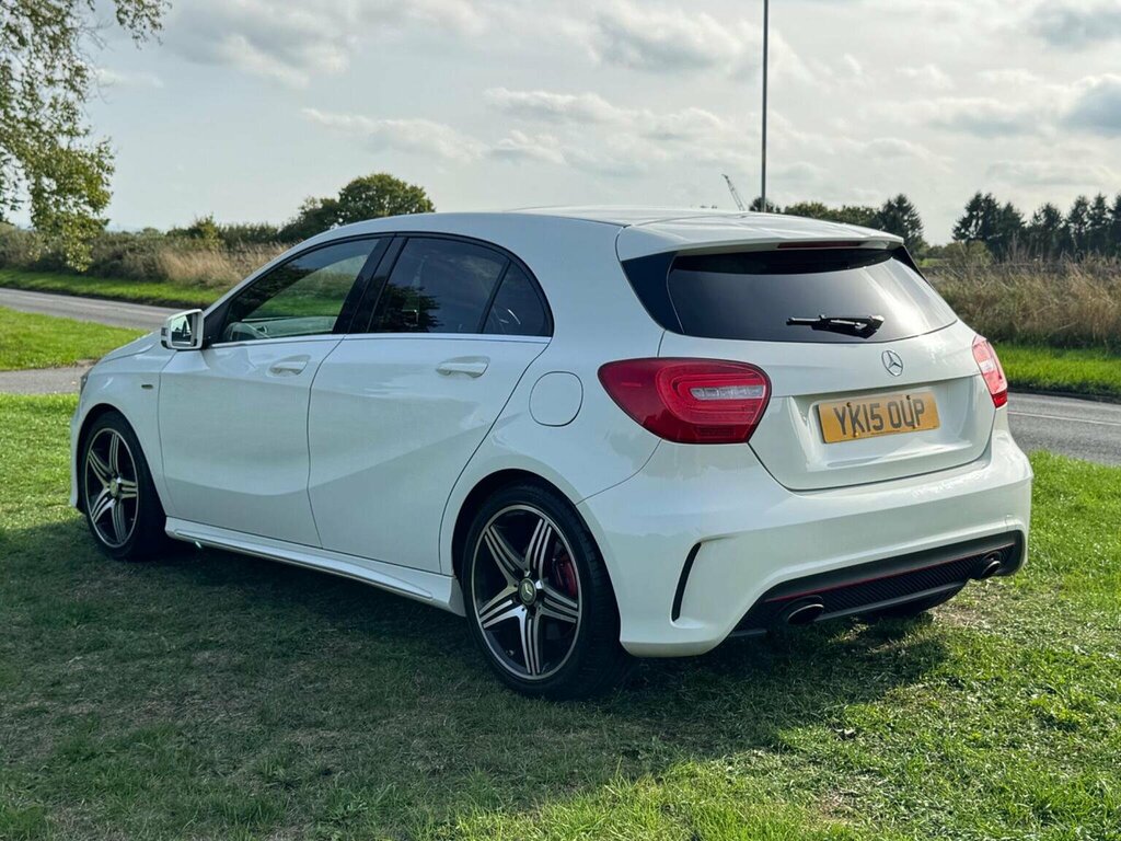 Mercedes-Benz A Class Hatchback 2.0 A250 Engineered By Amg 7G-dct 4Matic White #6