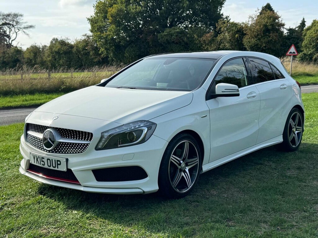 Mercedes-Benz A Class Hatchback 2.0 A250 Engineered By Amg 7G-dct 4Matic White #5