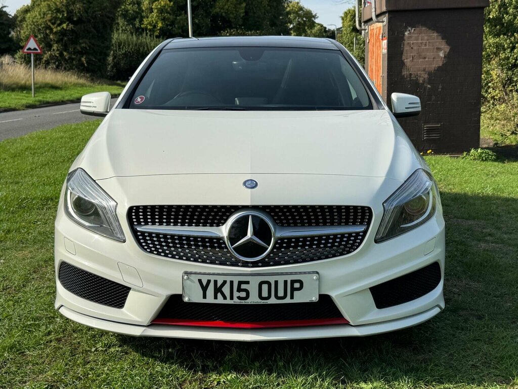 Mercedes-Benz A Class Hatchback 2.0 A250 Engineered By Amg 7G-dct 4Matic White #4