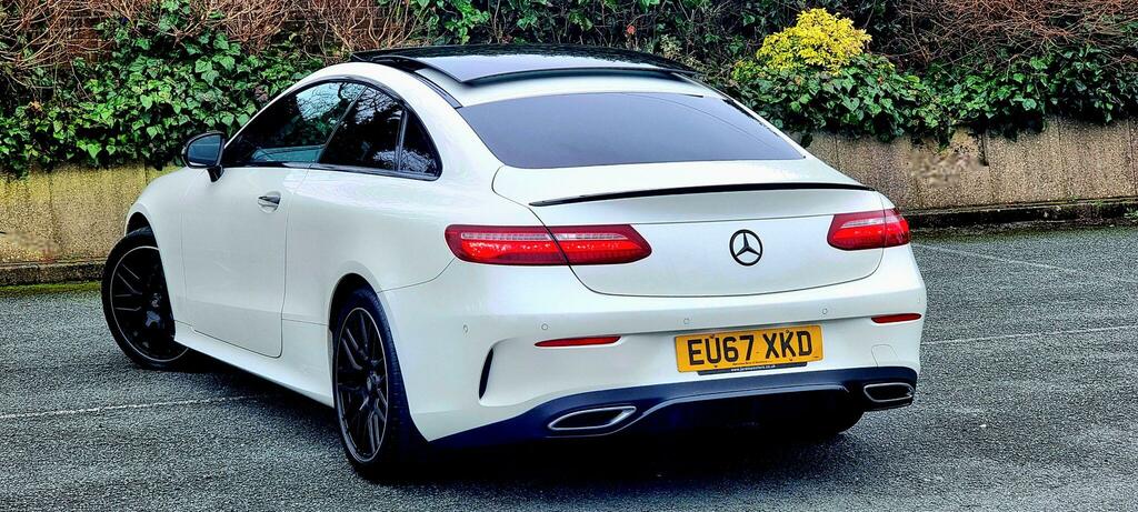 Mercedes-Benz E Class 2.0 E220d Amg Line Premium Plus G-tronic Euro 6 White #5
