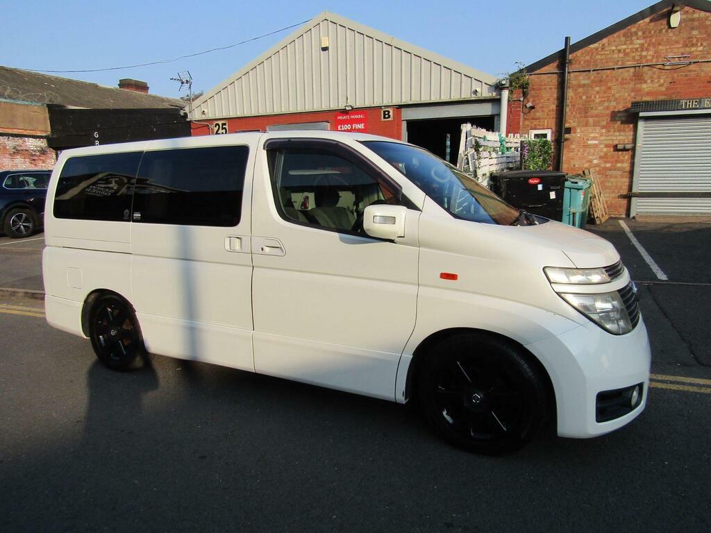 Nissan Elgrand 52 3.5 White #6
