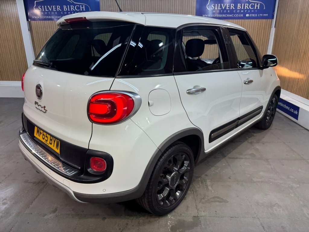 Fiat 500L 1.3L Pop White #6