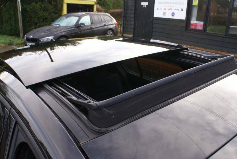 Ford Focus 1.0 Ecoboost Hybrid Mhev 125 St-line X Edition AV71FXB Black #2