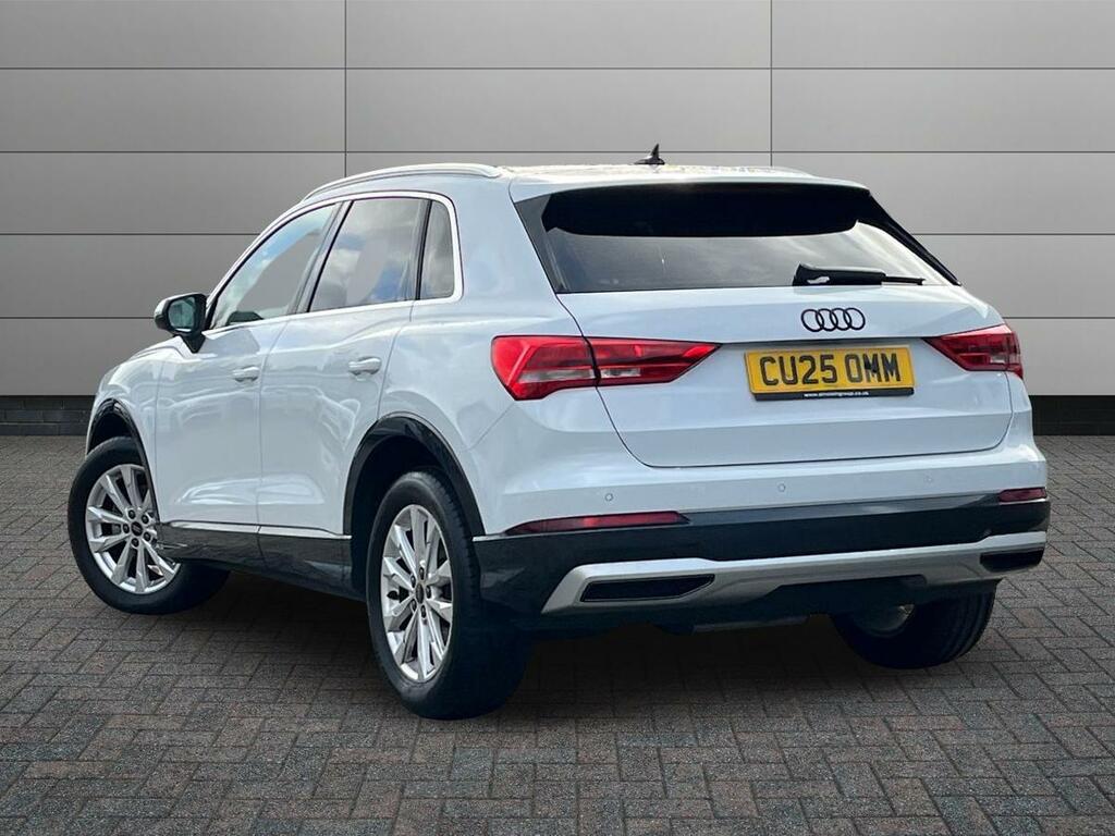 Audi Q3 2.0 Tdi 35 Sport S Tronic Euro 6 Ss CU25OMM White #2
