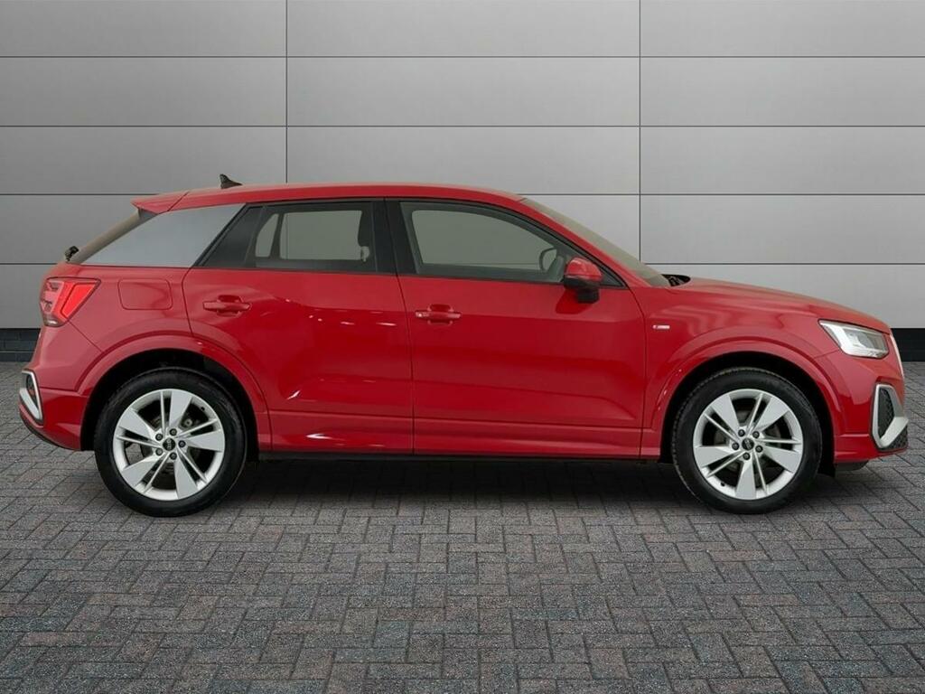 Audi Q2 1.5 Tfsi Cod 35 S Line S Tronic Euro 6 Ss CU25OFK Red #5