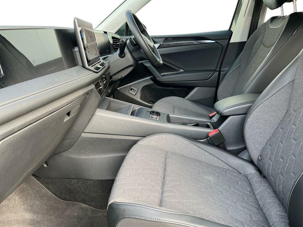 Volkswagen Tiguan 1.5 Etsi 150 Match Dsg Winter Packdriver As CU75LPA Green #3