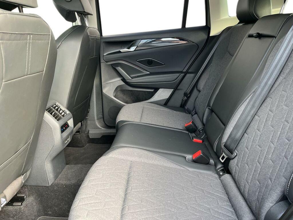 Volkswagen Tiguan 1.5 Etsi 150 Match Dsg Winter Packdriver As CU75LPA Green #4