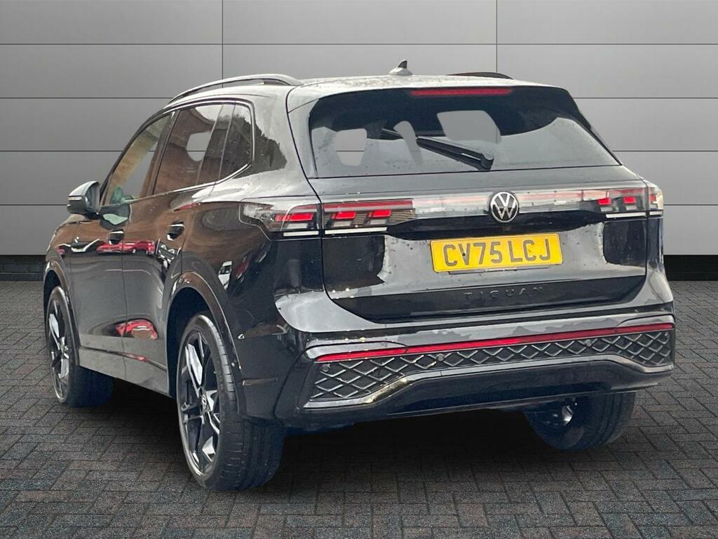 Volkswagen Tiguan 2.0 Tsi Black Edition Dsg 4Motion Euro 6 Ss CV75LCJ Black #2