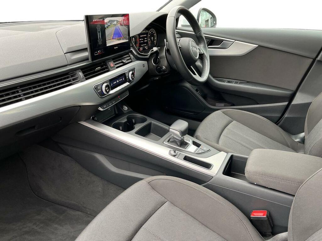 Audi A4 2.0 Tdi 35 Technik S Tronic Euro 6 Ss White #3