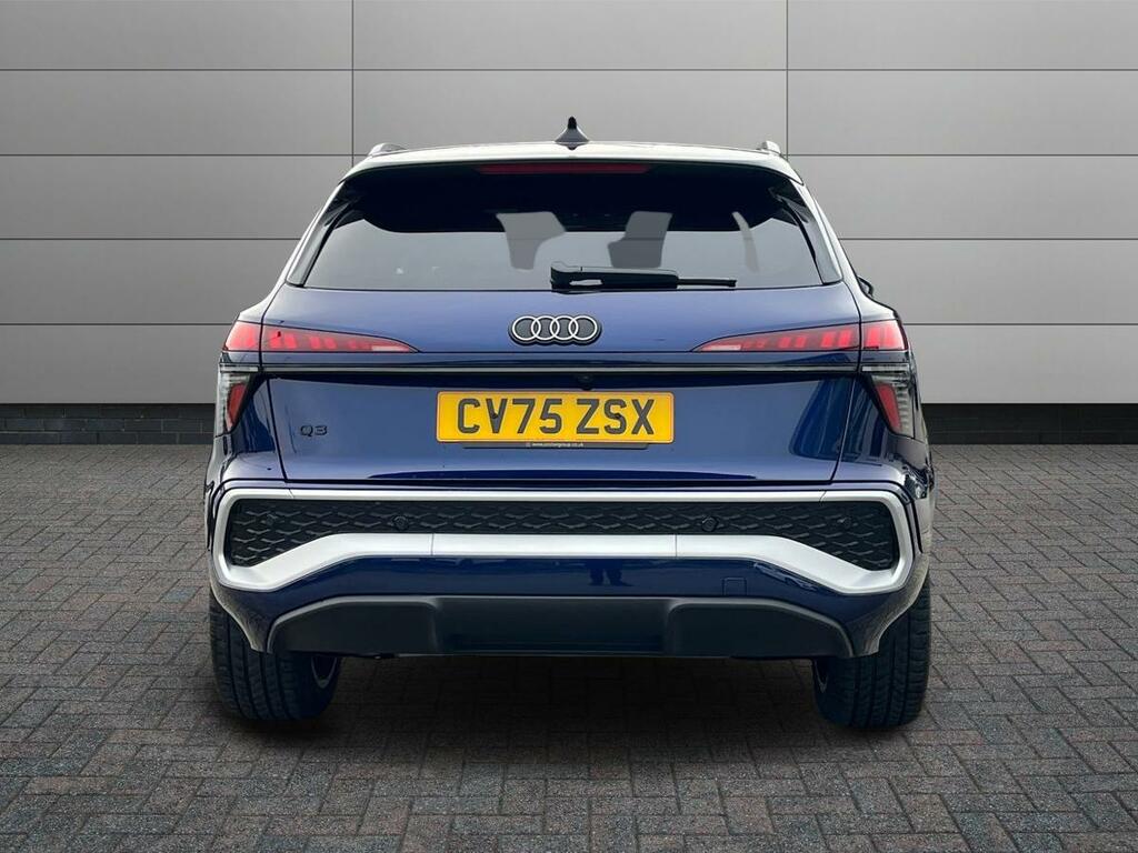 Audi Q3 1.5 E-hybrid S Line S Tronic Euro 6 Ss 26Kw CV75ZSX Blue #6
