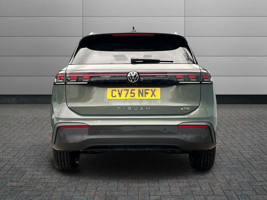 Volkswagen Tiguan 1.5 Etsi Mhev Match Dsg Euro 6 Ss CV75NFX Green #6