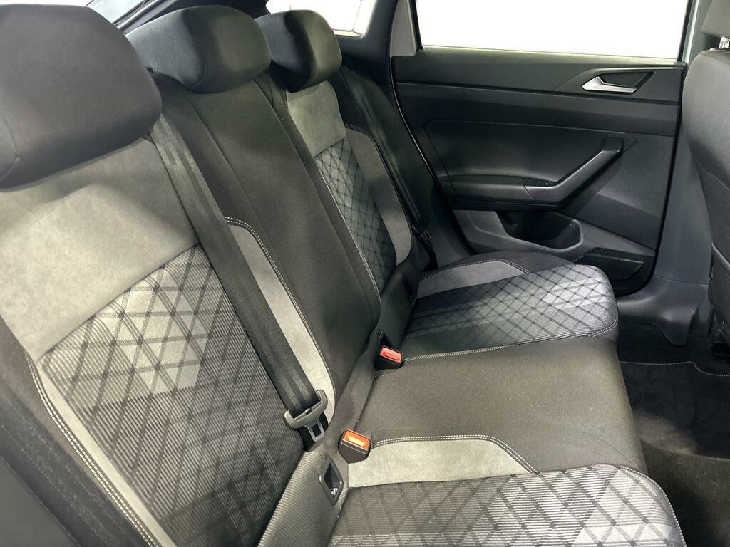 Volkswagen Taigo 1.5 Tsi Black Edition Dsg Euro 6 Ss CA75UCZ Black #4