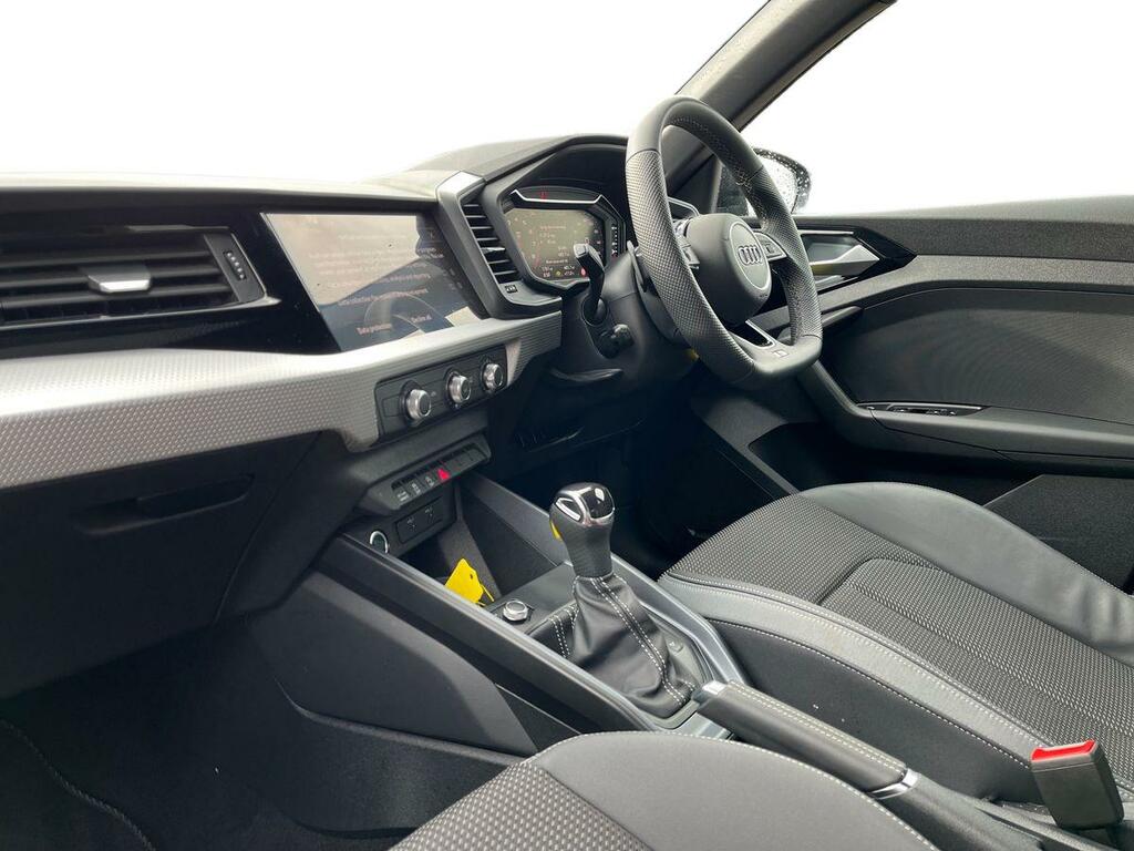Audi A1 1.0 Tfsi 30 Black Edition Sportback S T CA75KHO Grey #3