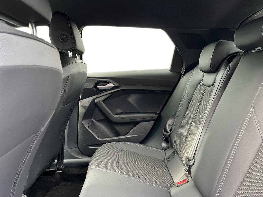 Audi A1 1.0 Tfsi 30 Black Edition Sportback S T CA75KHO Grey #4