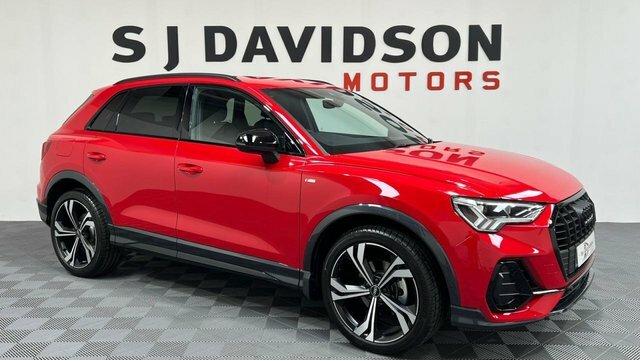 Audi Q3 2025 1.5 Tfsi Cod 35 Black Edition Suv Red
