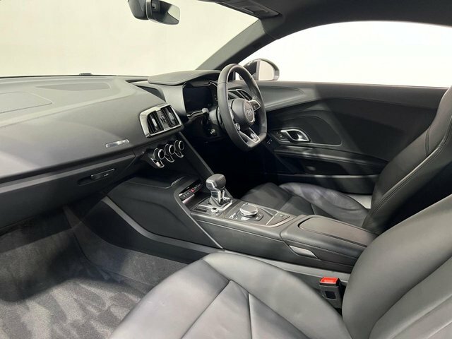 Audi R8 2024 5.2 Fsi V10 Performance Coupe S Tr Black #2