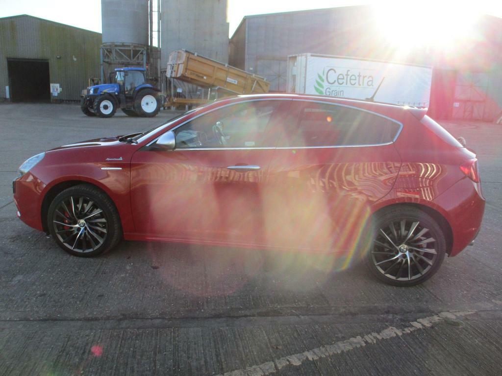 Alfa Romeo Giulietta 2.0 Jtdm-2 Sportiva Nav Euro 5 S S Red #4