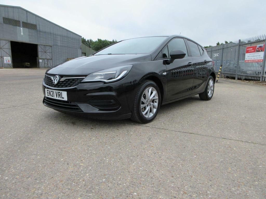 Vauxhall Astra 1.5 Turbo D Business Edition Nav Euro 6 S S EN21VRL Black #6