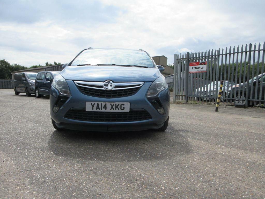 Vauxhall Zafira Tourer 1.4T 16V Exclusiv Euro 5 YA14XKG Blue #2
