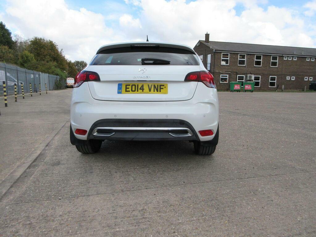 Citroen DS4 1.6 E-hdi Airdream Dstyle Egs6 Euro 5 S S White #3
