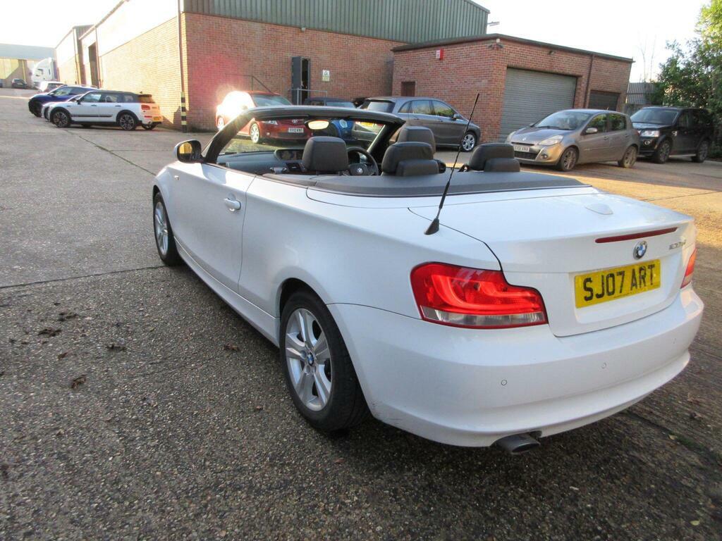 BMW 1 Series 2.0 120D Se Steptronic Euro 5 SJ07ARY White #5
